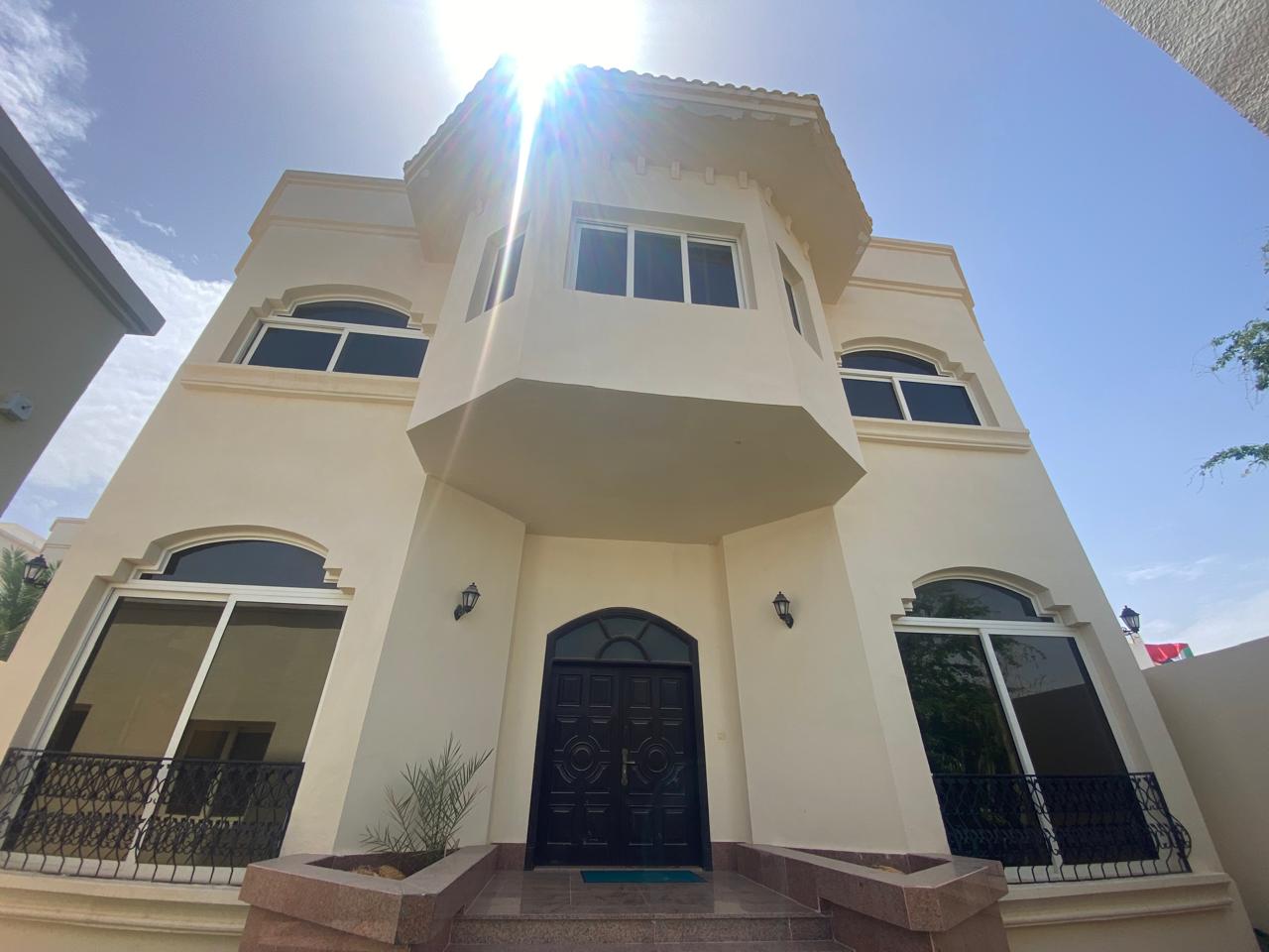 For Rent Villa in Khalifa City A